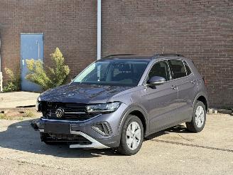 skadebil auto Volkswagen T-Cross 1.0 TSI DSG LIFE 2024/1