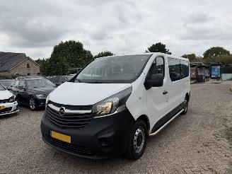 Vaurioauto  passenger cars Opel Vivaro 1.6 CDTI L2H1 ecoFLEX 9 PERS EURO 6 2017/1