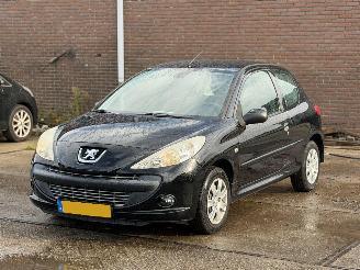 uszkodzony samochody osobowe Peugeot 206+ 1.4 XS NAP 2011/1