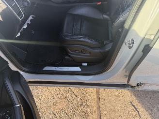 Porsche Cayenne E-HYBRID SPORT picture 36