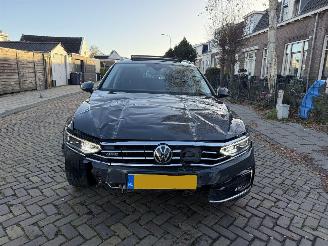 Volkswagen Passat 1.4 TSI PHEV GTE Business picture 3