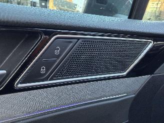 Volkswagen Passat 1.4 TSI PHEV GTE Business picture 16