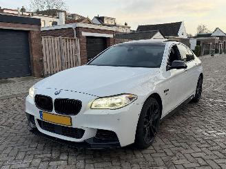 Auto incidentate BMW 5-serie M550xd 381 PK 2015/1
