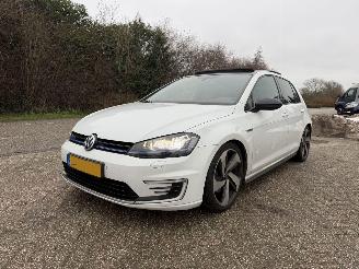 Volkswagen Golf 1.4 TSI GTE PANO AUTOMAAT picture 2