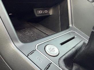 Volkswagen Taigo 1.0 TSI R LINE NAP AUTOMAAT picture 31