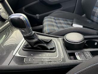 Volkswagen Golf 1.4 GTE NAP TREKHAAK PANO picture 17