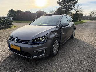 Volkswagen Golf 1.4 GTE NAP TREKHAAK PANO picture 2