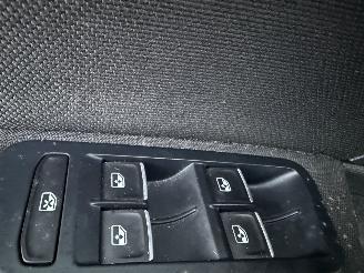 Volkswagen Golf 1.4 TSI GTE DSG picture 15