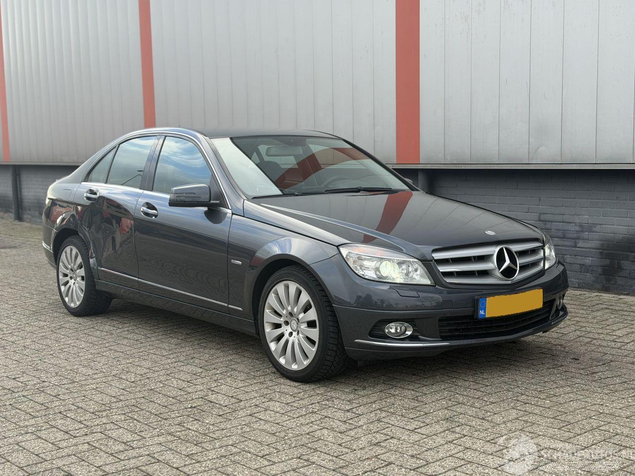 Mercedes C-klasse 350 CGI BlueEFFICIENCY Avantgarde