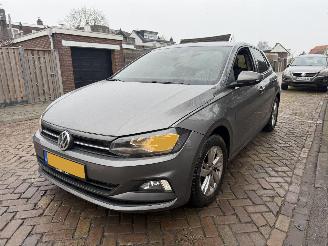 Schadeauto Volkswagen Polo 1.0 TSI AUTOMAAT 2020/1
