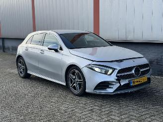 Mercedes A-klasse A180d AMG SFEER AUTOMAAT picture 2