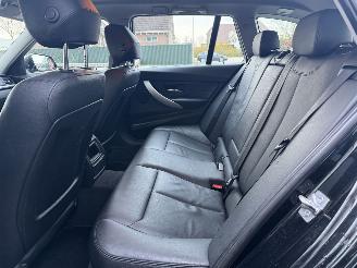 BMW 3-serie 320d Upgrade Edition picture 19