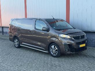 skadebil auto Peugeot Expert 231L 2.0 BlueHDI 180 Premium Pack 2017/1