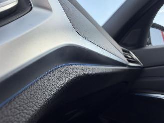BMW 3-serie 330e TOURING 215KW AUT X-DRIVE picture 38