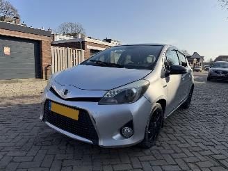 Toyota Yaris 1.5 Hybrid AUTOMAAT picture 2