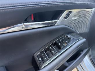 Mazda 3 2.0 e-SkyActiv-G M Hybrid 150 Sportive picture 22