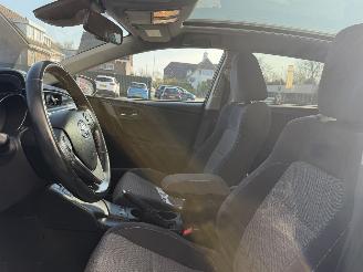 Toyota Auris Touring Sports 1.8 Hybrid Dynamic picture 10