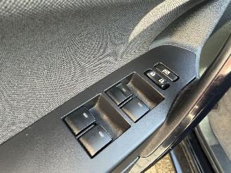 Toyota Auris Touring Sports 1.8 Hybrid Dynamic picture 11