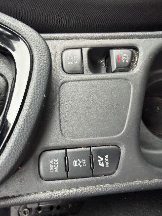 Toyota Yaris Cross 1.5 Hybrid 115 First Edition NAP NL AUTO! picture 16