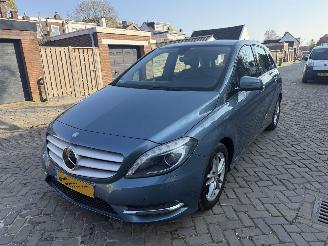 skadebil auto Mercedes B-klasse 180 CDI NAP! 2013/1
