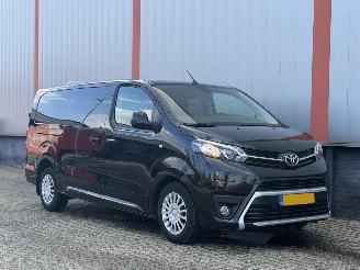 krockskadad bil auto Toyota ProAce 2.0 D-4D 5 PERS Professional Long DC 2020/1