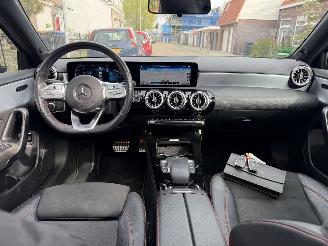 Mercedes A-klasse A250e AMG SFEER PANO picture 15