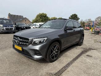 Mercedes GLC 350e 4MATIC AMG PANO picture 23