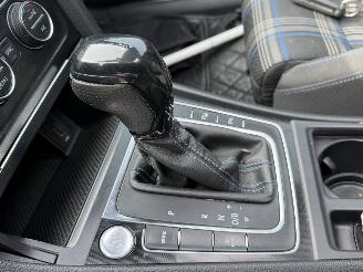 Volkswagen Golf 1.4 TSI GTE PANO picture 16