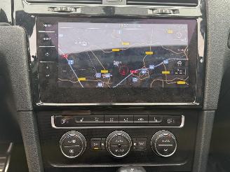 Volkswagen Golf 1.4 TSI GTE PANO picture 15