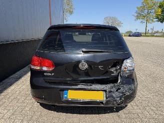 Volkswagen Golf 1.6 TDI Comfortline BlueMotion picture 5