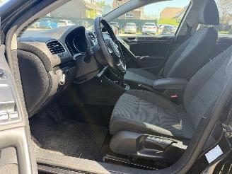 Volkswagen Golf 1.6 TDI Comfortline BlueMotion picture 9