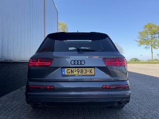 Audi Q7 3.0 TDI quattro S LINE PANO picture 6