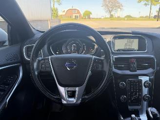 Volvo V-40 2.0 D2 R Design NAP picture 12