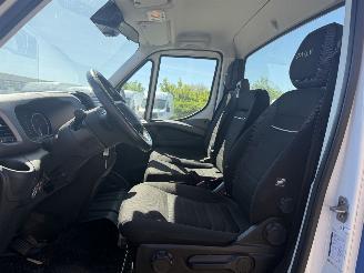 Iveco Daily 3.0 NAP AUTOMAAT picture 17