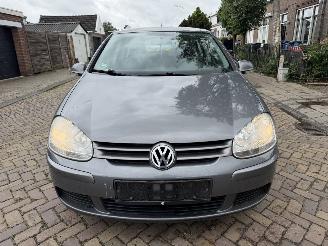 Volkswagen Golf 1.9 TDI picture 3
