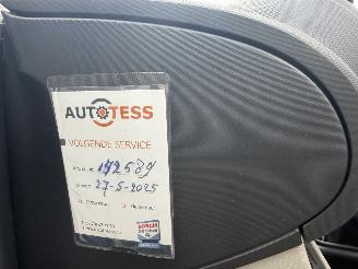 Toyota iQ 1.0 VVTI NAP picture 13