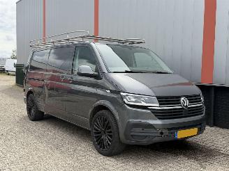 Volkswagen Transporter 2.0 TDI L2H3 30 AUTOMAAT picture 2