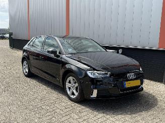 skadebil auto Audi A3 1.0 TFSI SPORTBACK 2017/1