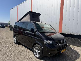 Vaurioauto  passenger cars Volkswagen Multivan CAMPER 2.5 AUTOMAAT 2005/1