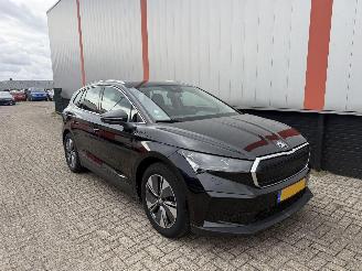 Skoda Enyaq iV 80 picture 2