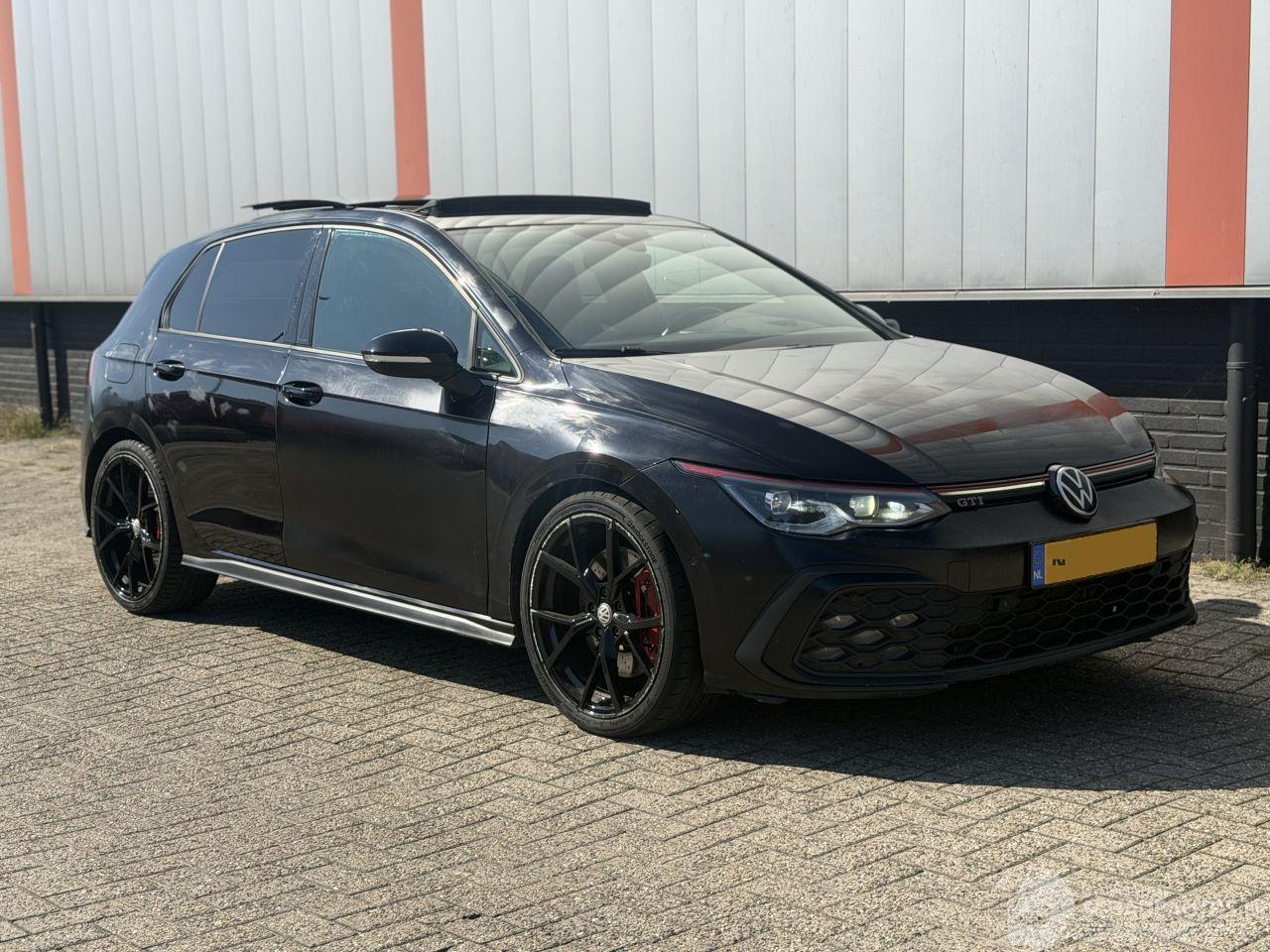Volkswagen Golf 8 2.0 GTI PANO SFEER