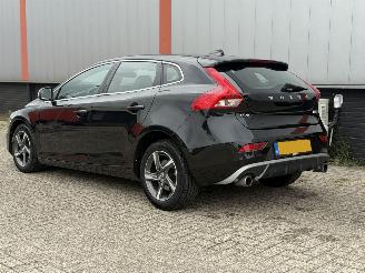 Volvo V-40 2.0 D3 R Design NAP picture 19