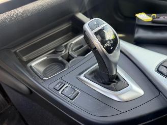 BMW 2-serie 220i Coupe Automaat picture 20