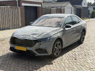 uszkodzony samochody osobowe Skoda Octavia 1.4 TSI RS iV PHEV 2021/1