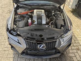 Lexus IS G Sport 300h Hybrid picture 10
