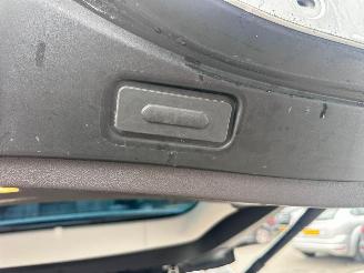 Renault Espace 1.6 dCi INITIALE PARIS 7P picture 19