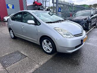 Toyota Prius 1.5 VVT-i picture 3