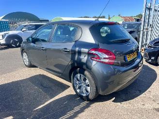 Peugeot 208 1.4 VTI ENVY 38.000 KM picture 6