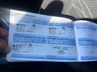 Peugeot 208 1.4 VTI ENVY 38.000 KM picture 12