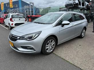  Opel Astra 1.6 CDTI / AUTOM / SPORTS TOURER 2017/6